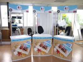 Comptoir publicitaire Secours Populaire